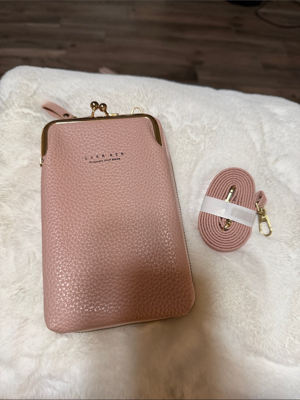 Carr Ken pink wallet, Crossbody sling purse, kiss lock phone bag NWOT
